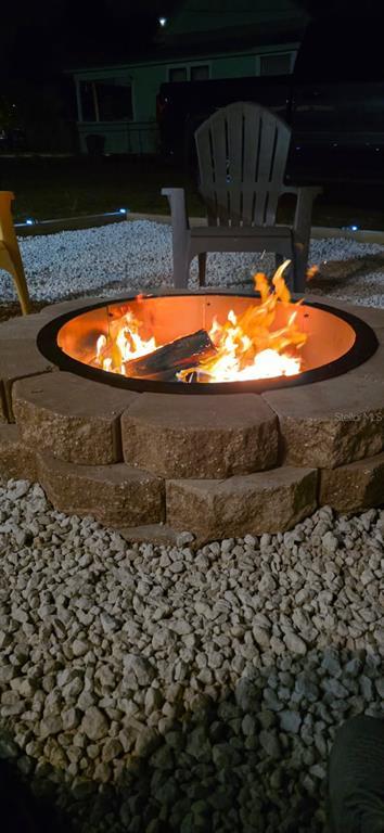 Building Photo - 101 W Lemon St