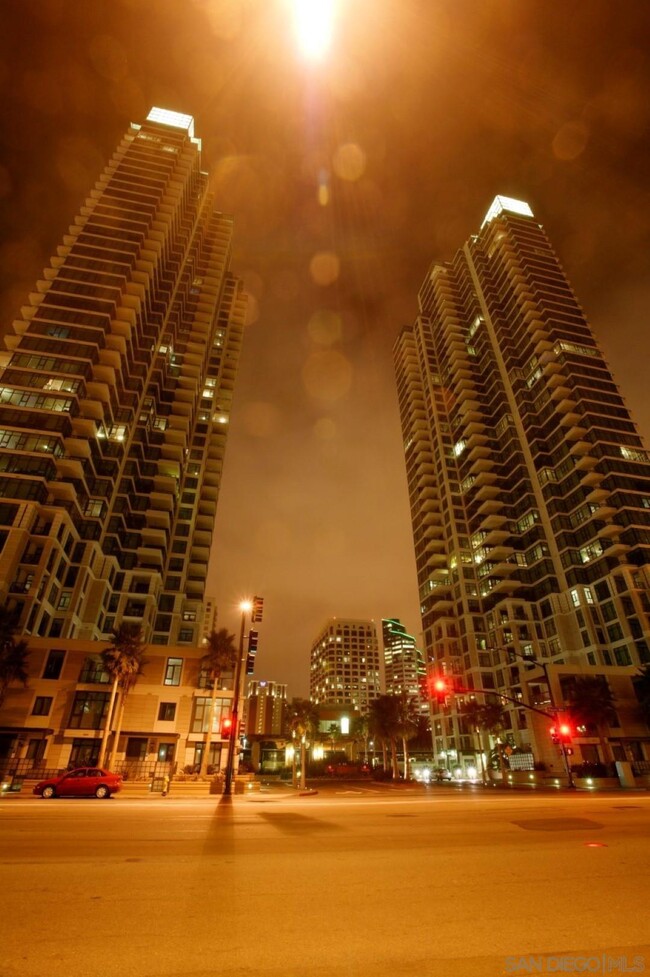 Building Photo - 1205 Pacific Hwy