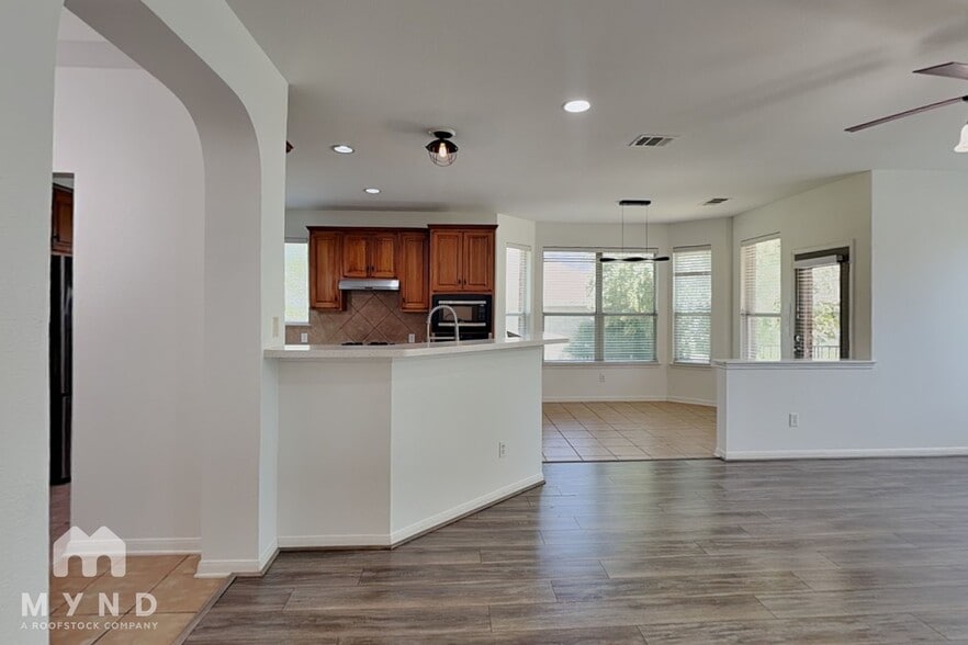 Building Photo - 2809 Winding Shore Ln
