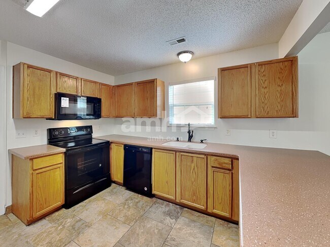 Building Photo - 4322 Wills Way