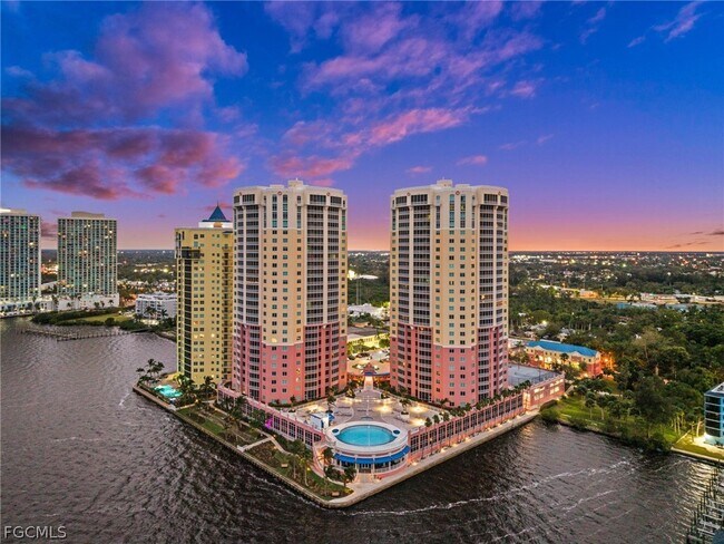 Building Photo - 2745 First St