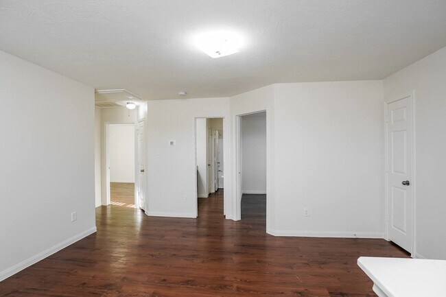 Building Photo - 16371 Royal Stone Ln