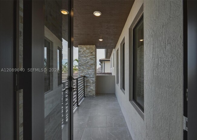 Building Photo - 9475 Magnus 0