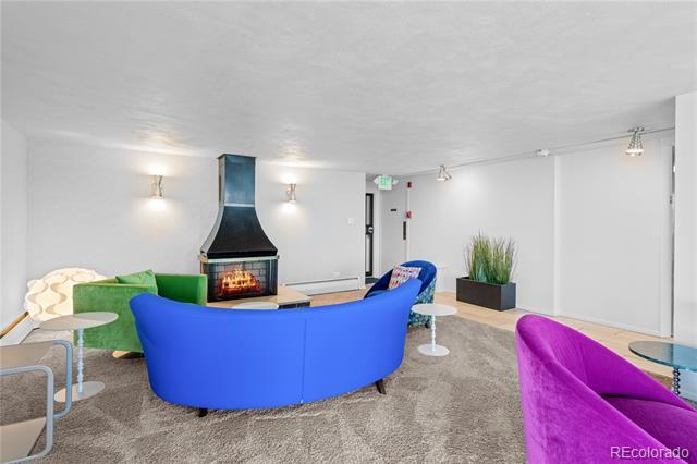 Building Photo - 1090 Lafayette St