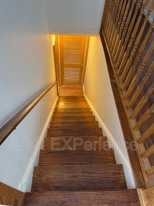 Building Photo - 3203 Amador Dr