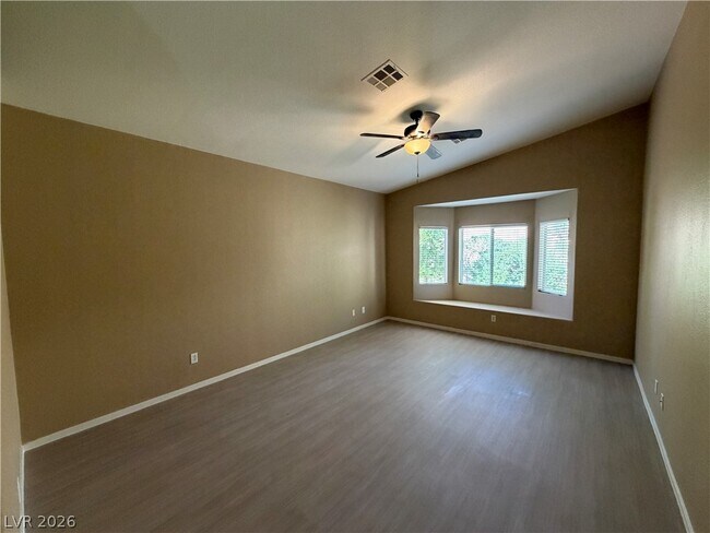 Building Photo - 1113 Heaton Ave