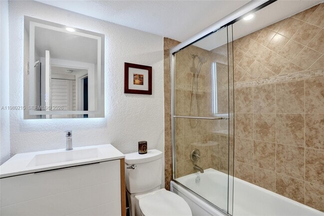 Building Photo - 1391 S Ocean Blvd