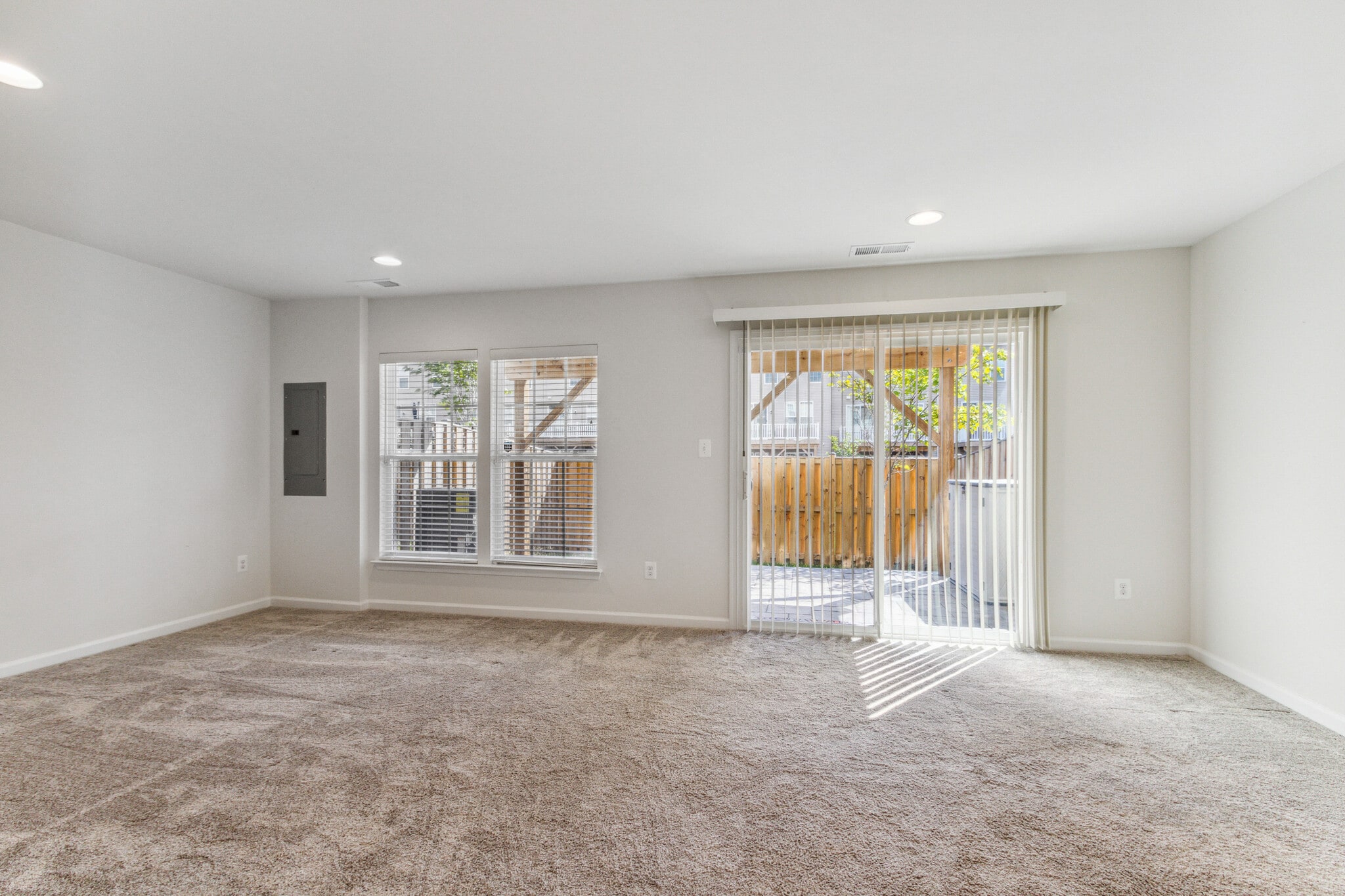 Building Photo - 9093 Connor House Rd