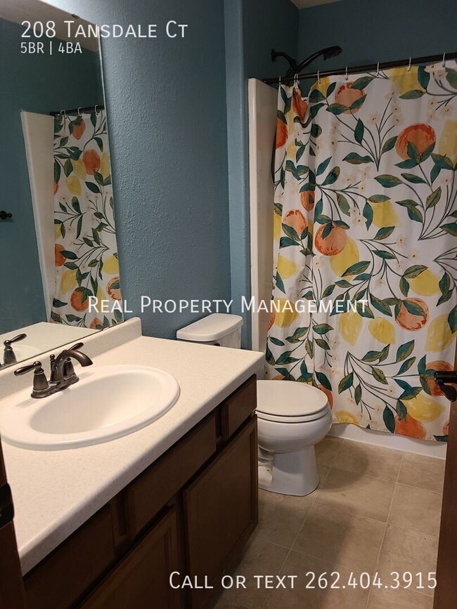 Building Photo - 208 Tansdale Ct