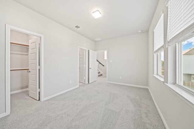 Building Photo - 11407 Blossom Sq St