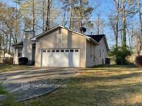 Building Photo - 103 Honeysuckle Ln