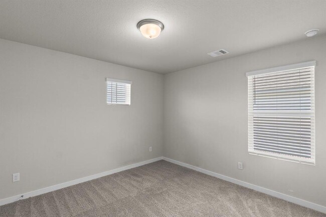 Building Photo - 2507 Chivalry Ln