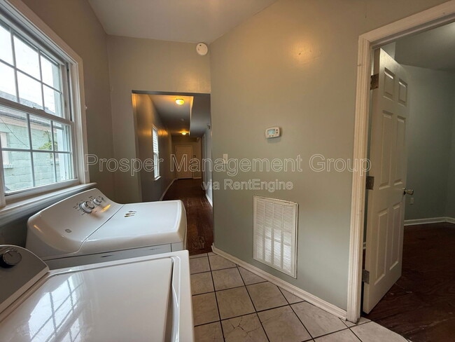 Building Photo - 4 Woodall Court