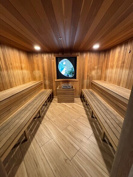 Building Photo - 70 NW 28th St