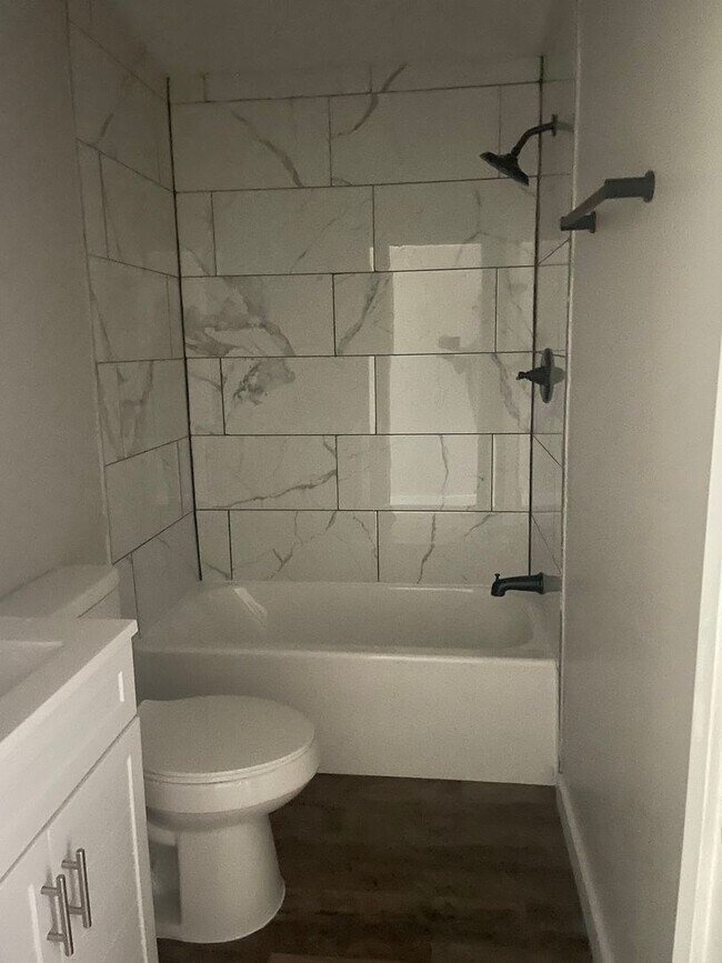 Building Photo - 3 BR 2 Bath 1,280 sq ft singlewide mobile ...