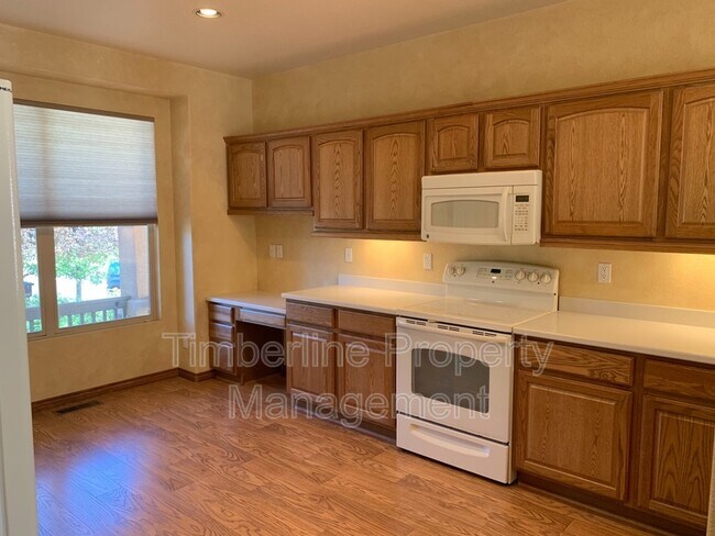 Building Photo - 15581 Lacuna Dr