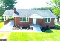 Building Photo - 43129 Lucketts Rd