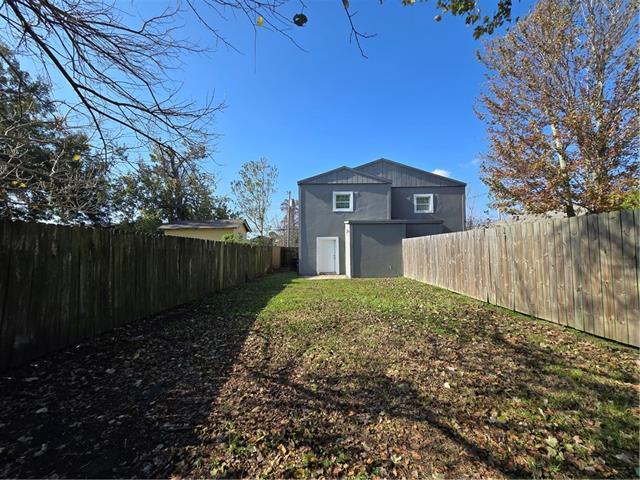 Building Photo - 2704-06 Dawson St