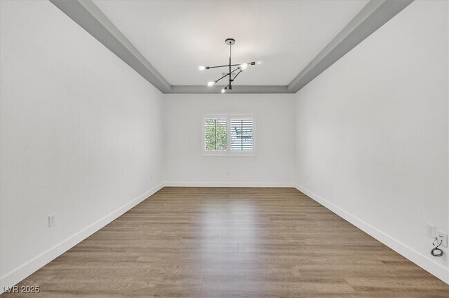 Building Photo - 913 Hickory Park St
