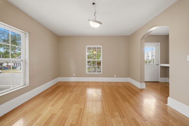 Building Photo - 315 Blair Ave