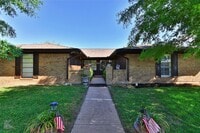 Building Photo - Chimney Rock Duplex