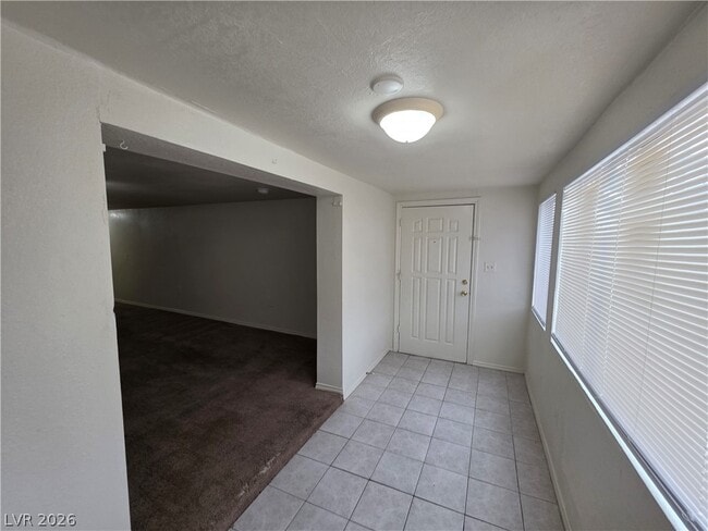 Building Photo - 1427 San Felipe Dr