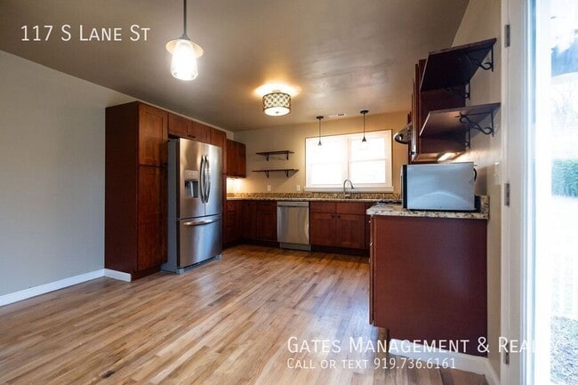 Building Photo - 117 S Lane St