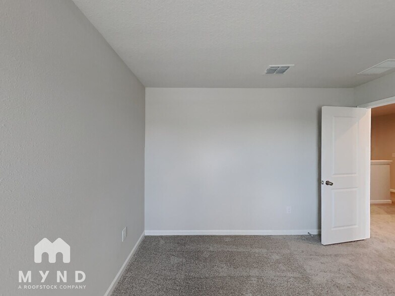 Building Photo - 2431 Arbor Wind Dr