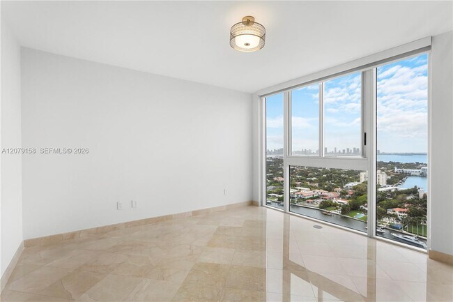 Building Photo - 4779 Collins Ave