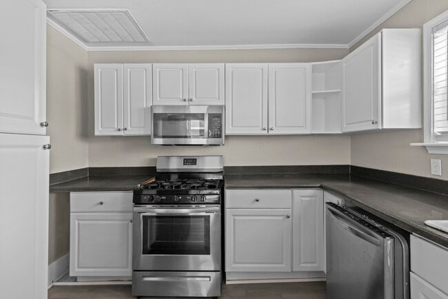 Building Photo - 5309 Perry Ave