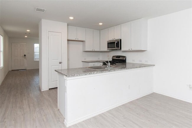 Building Photo - 5812 San Geronimo