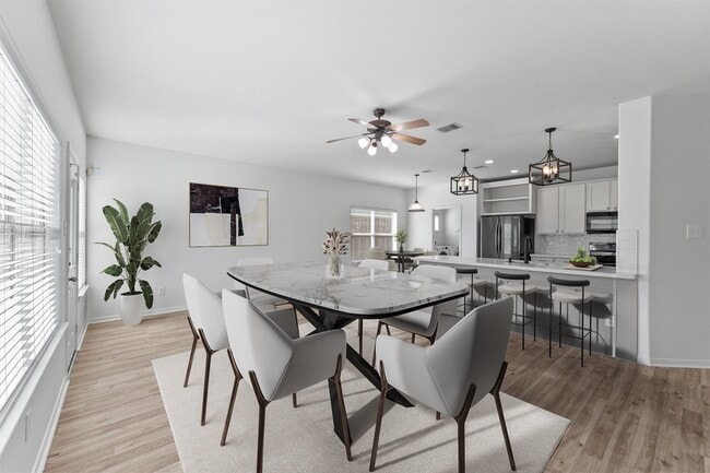 Building Photo - 18211 Fairview Valley Ct