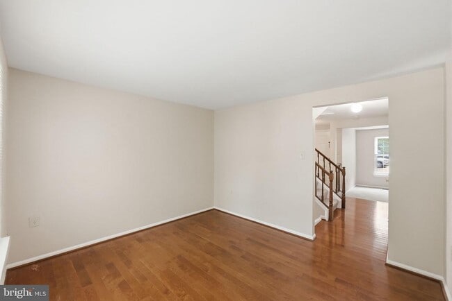Building Photo - 10065 Chestnut Wood Ln