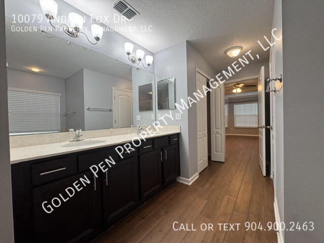 Building Photo - 10079 Andean Fox Dr