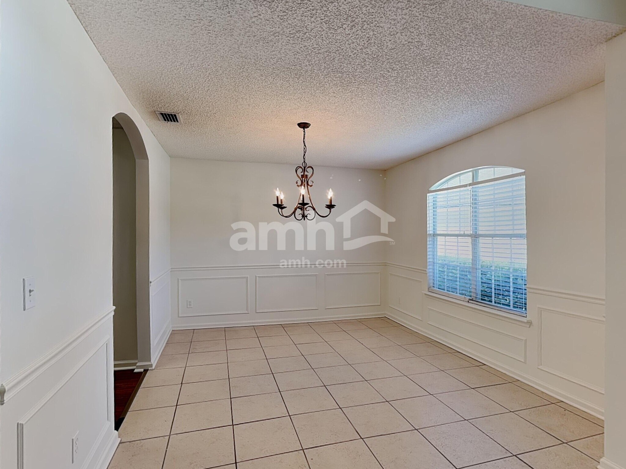 Building Photo - 3127 Majestic Oaks Ln