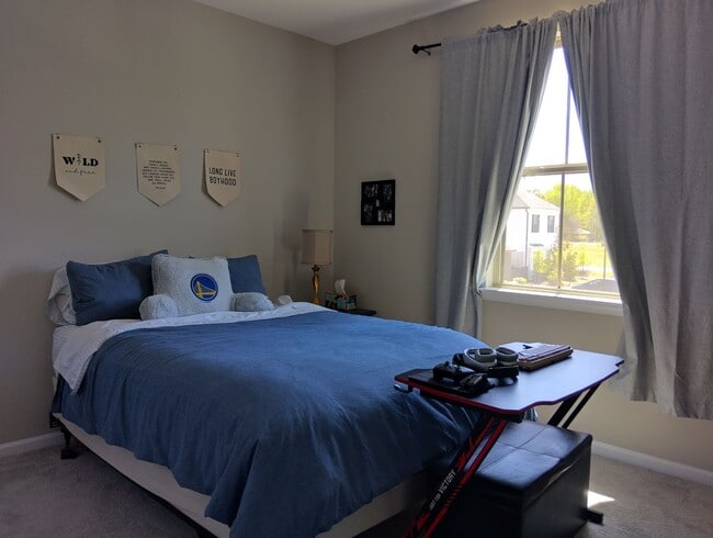 Building Photo - Spacious 2bd/2ba in The Villages at Bartle...