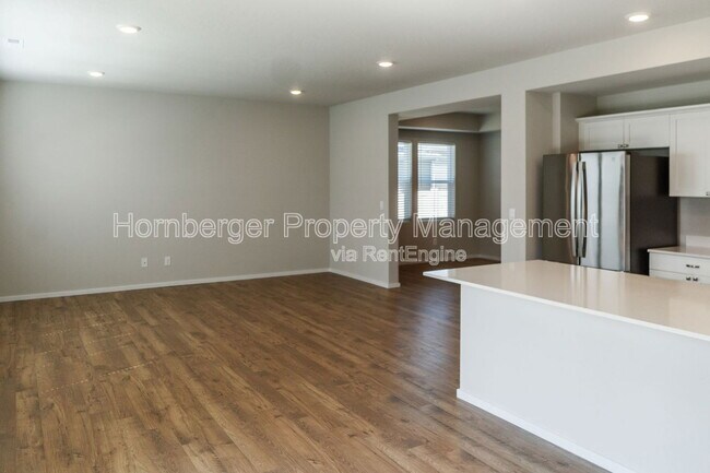 Building Photo - 5813 W Georgetown Ln