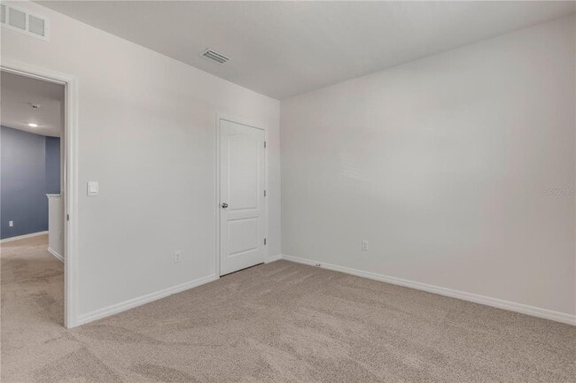 Building Photo - 2725 Silver Canoe Dr