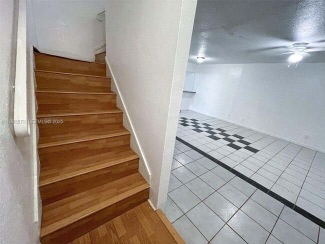 Building Photo - 5970 NW 28th St