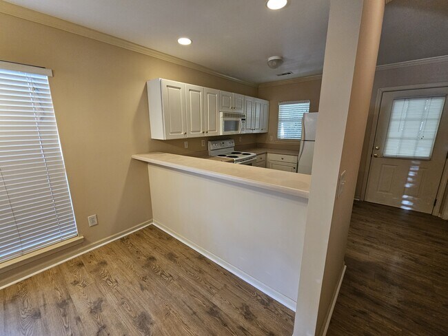 Building Photo - 15 Rimmon Trail