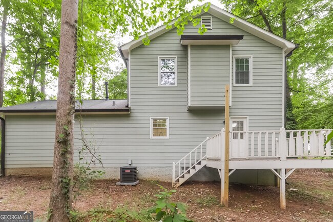 Building Photo - 265 Arbor Way