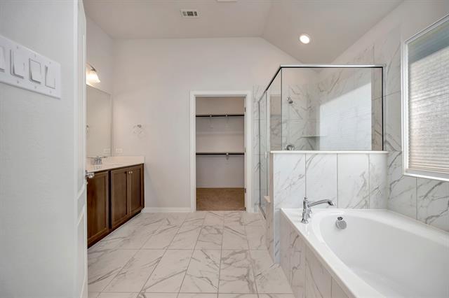 Building Photo - 1104 Superbloom Ave