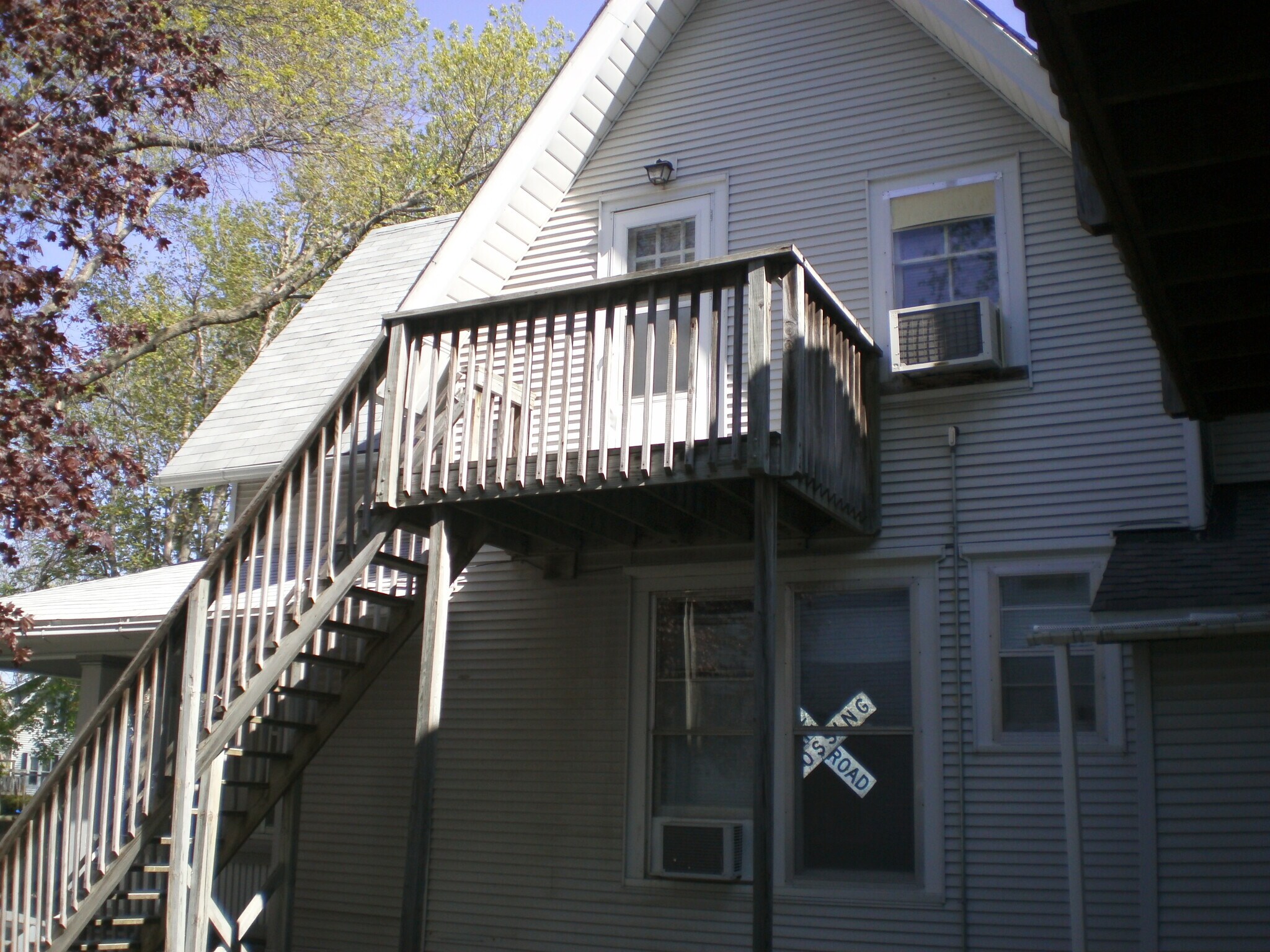 Building Photo - 935 17th St