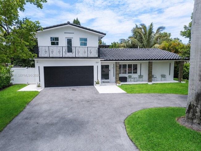 Building Photo - 3261 Seaward Dr