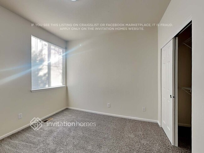 Building Photo - 16414 E 117th Ave