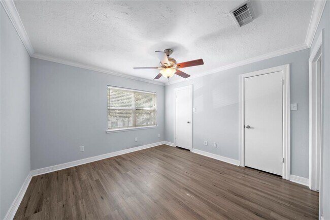 Building Photo - 2160 Winrock Blvd