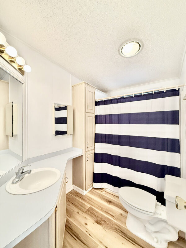 Building Photo - 43 Sargent St