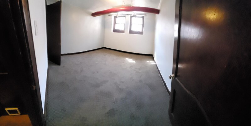 Building Photo - 963 Logan St