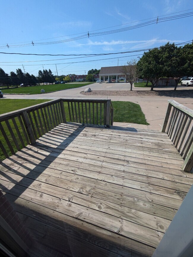 Building Photo - 1806 W 40th St