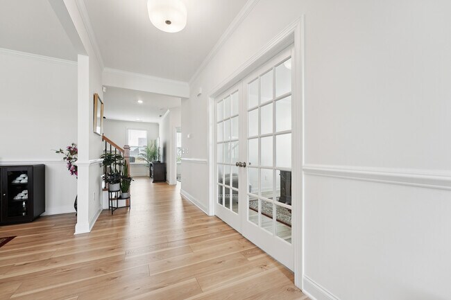 Building Photo - 200 Cloud Berry Ln